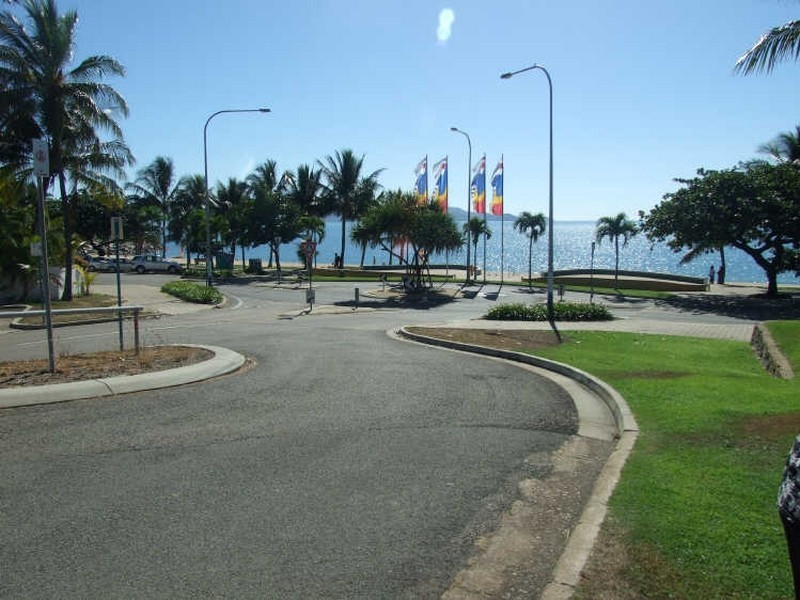 5/108 The Strand, North Ward QLD 4810