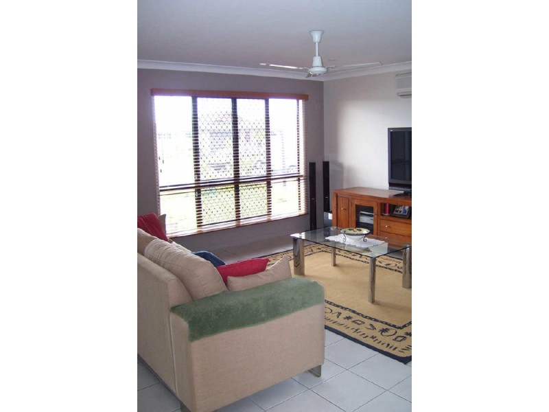 37 Gatwick Street, Burdell QLD 4818