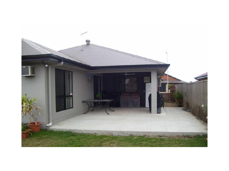 37 Gatwick Street, Burdell QLD 4818