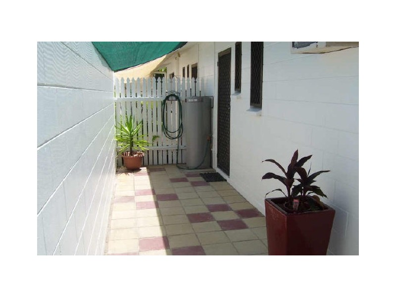 2/20 Hodel Street, Rosslea QLD 4812