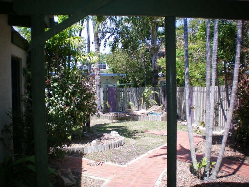 51 Banfield Drive, Mount Louisa QLD 4814