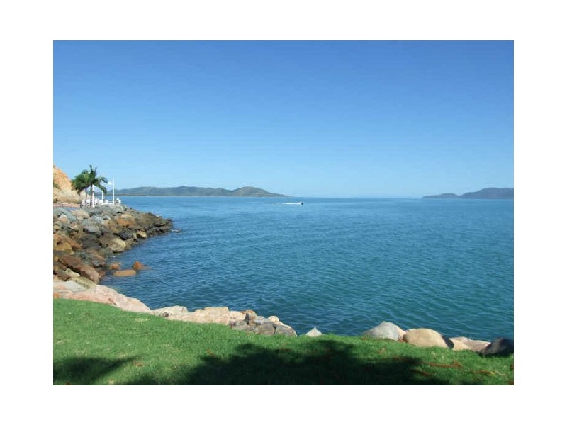 25/7 Hale Street, North Ward QLD 4810