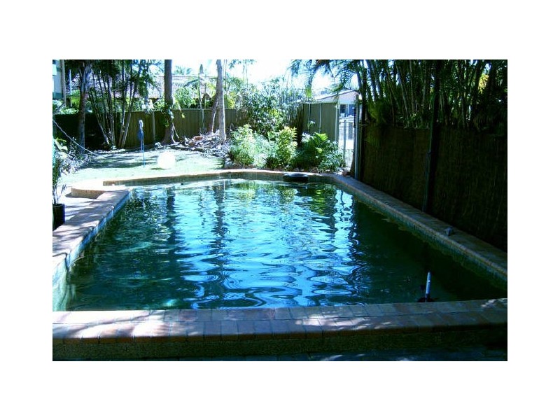 36 Gulliver Street, Mundingburra QLD 4812