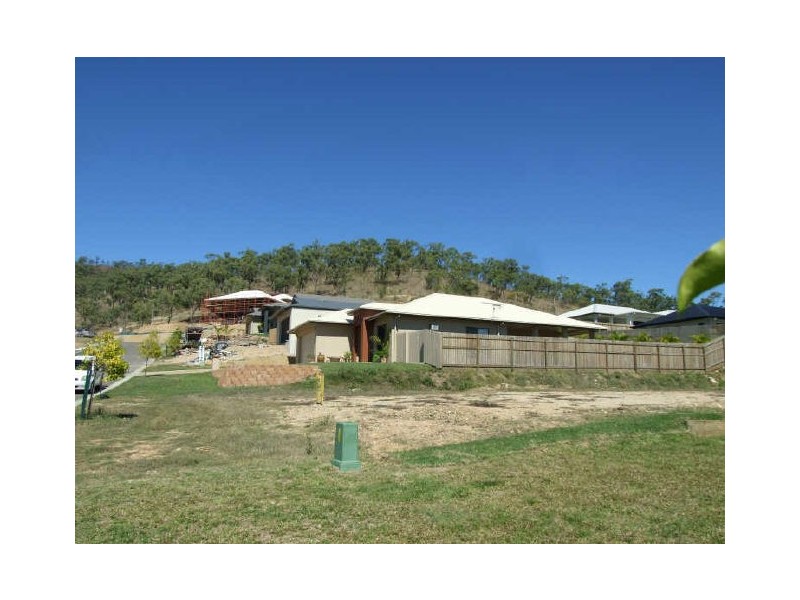 54 Minaret Way, Mount Louisa QLD 4814
