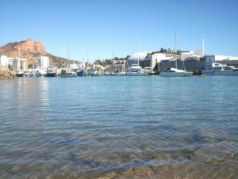 2/19 Willmett Street, Melton Hill, Townsville QLD 4810