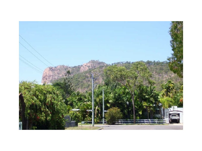 5 Barboutis Street, Belgian Gardens QLD 4810