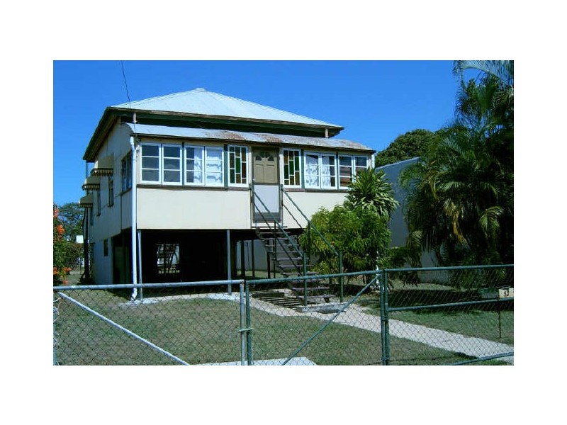 52 Tully Street, South Townsville QLD 4810