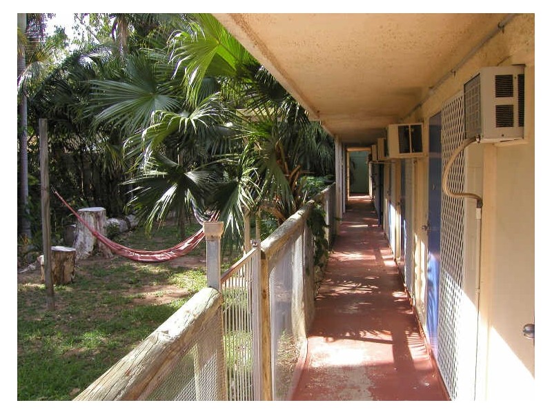 32 Picnic Street, Magnetic Island QLD 4819