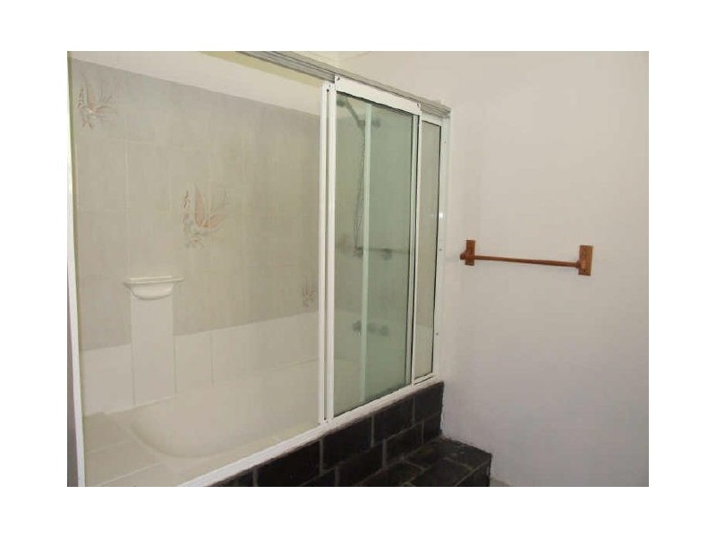 7 Mt Cradle Ct, Alligator Creek QLD 4816