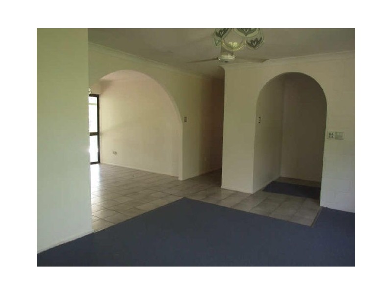 7 Mt Cradle Ct, Alligator Creek QLD 4816