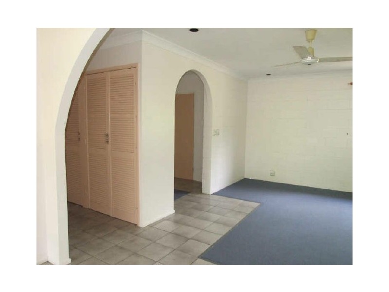 7 Mt Cradle Ct, Alligator Creek QLD 4816