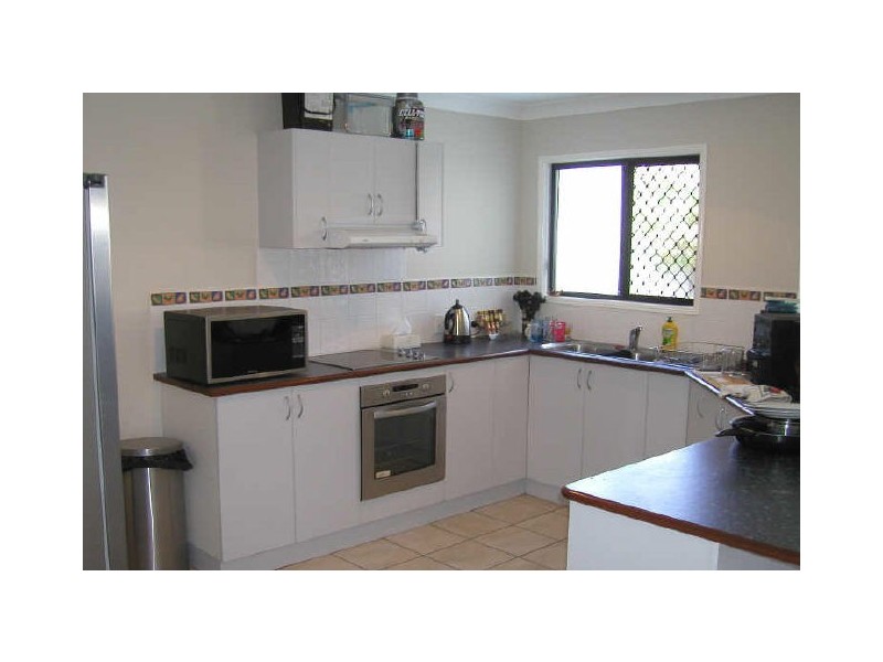 53 Estuary Parade, Douglas QLD 4814