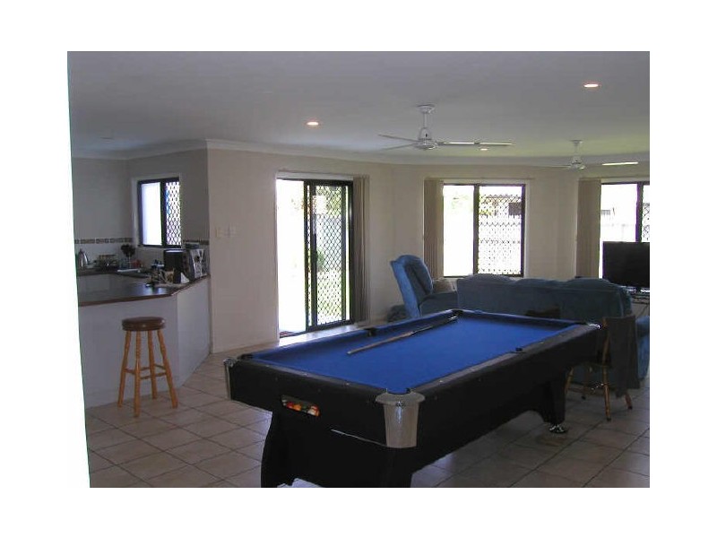 53 Estuary Parade, Douglas QLD 4814