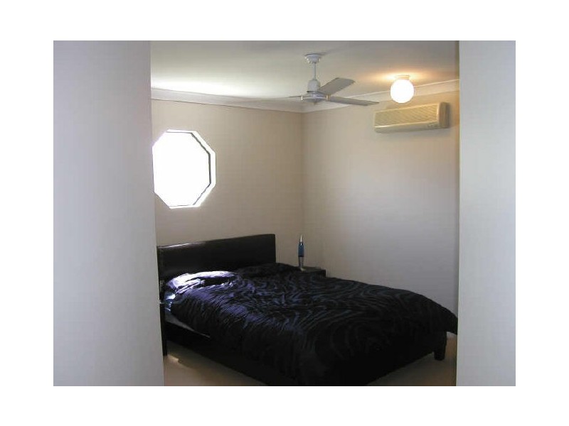 53 Estuary Parade, Douglas QLD 4814