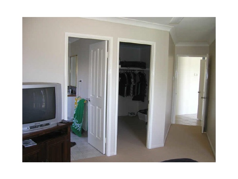 53 Estuary Parade, Douglas QLD 4814