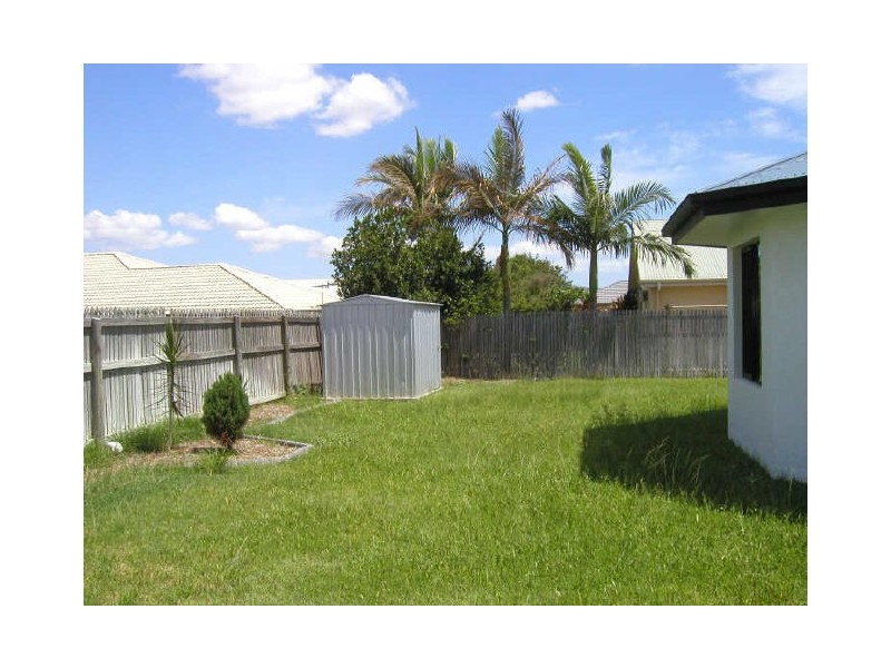 53 Estuary Parade, Douglas QLD 4814