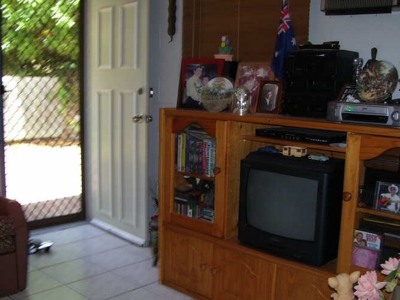 1/116 Queens Road, Hermit Park QLD 4812