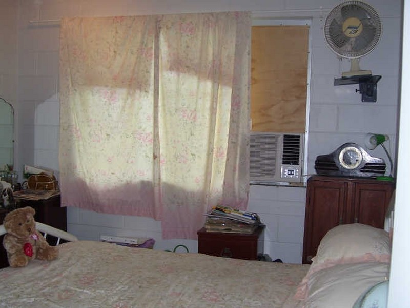 1/116 Queens Road, Hermit Park QLD 4812