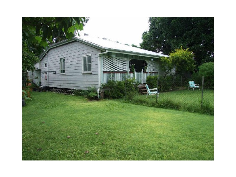 6 Mears Street, Mysterton QLD 4812