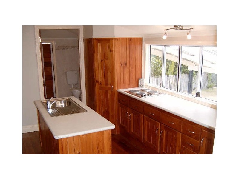 7 Summerfield Street, Hermit Park QLD 4812