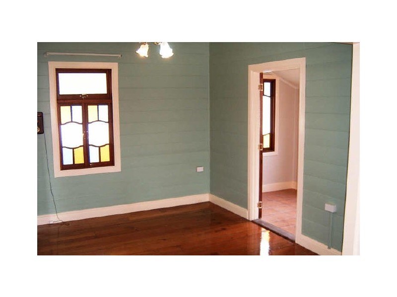 7 Summerfield Street, Hermit Park QLD 4812