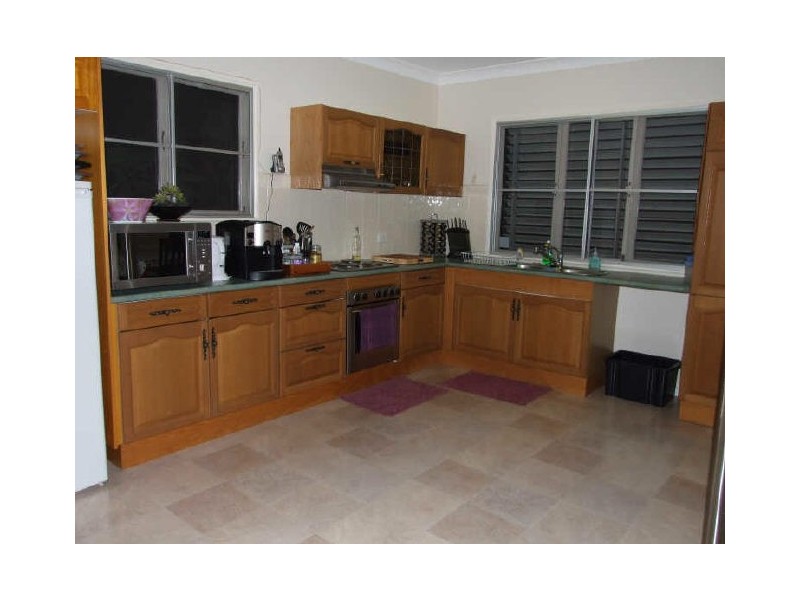 4 Buna Avenue, Mundingburra QLD 4812