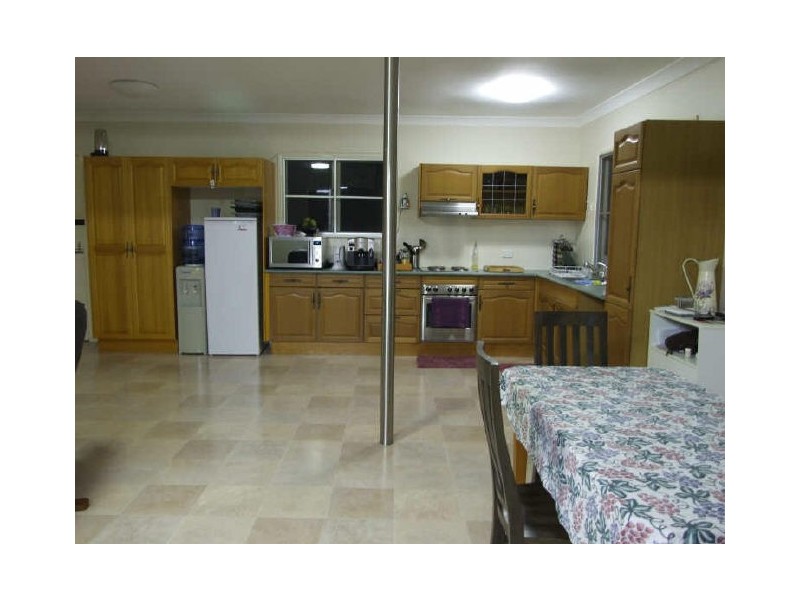 4 Buna Avenue, Mundingburra QLD 4812