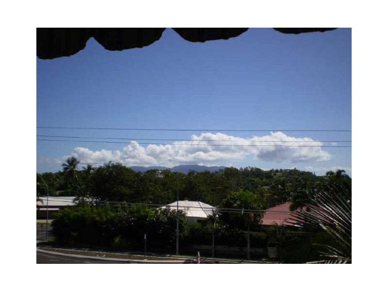 5/64 Warburton Street, North Ward QLD 4810