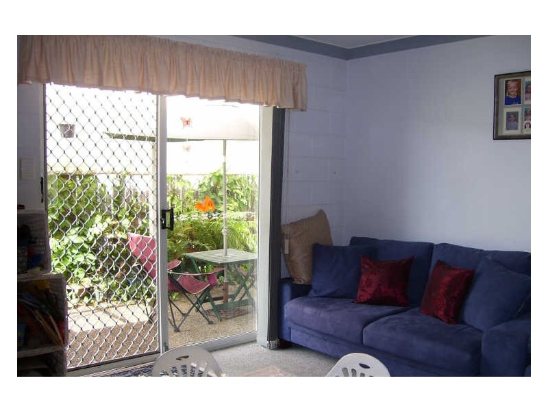 16/10 Blanes Street, Cranbrook QLD 4814