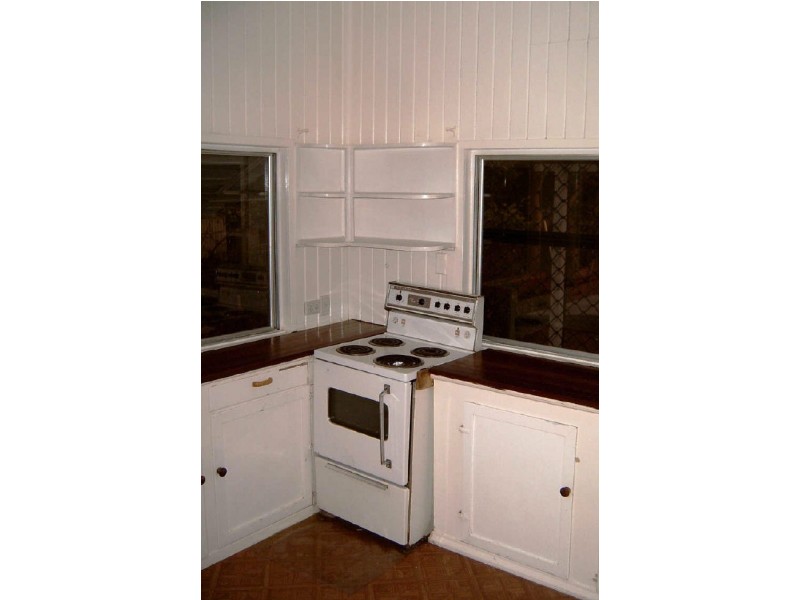 25 Third Street, Railway Estate QLD 4810