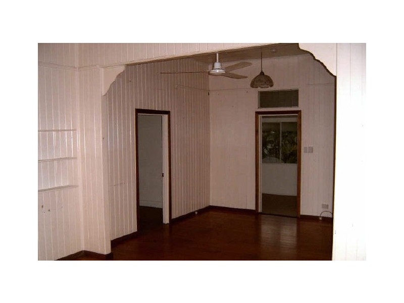 25 Third Street, Railway Estate QLD 4810