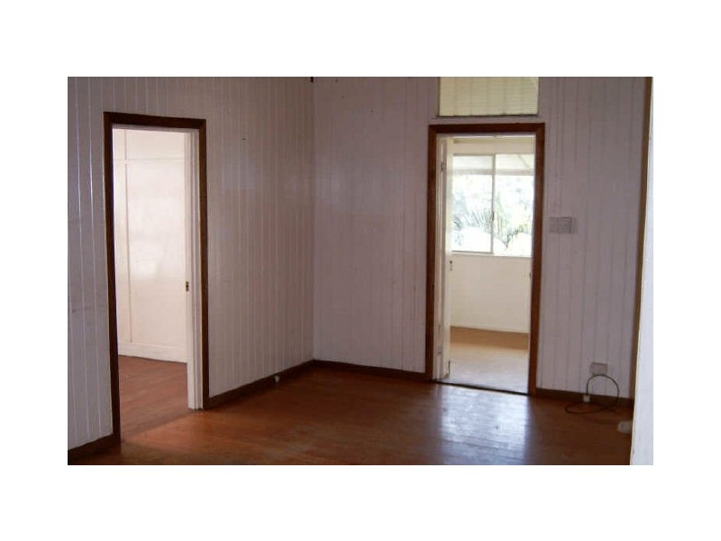 25 Third Street, Railway Estate QLD 4810