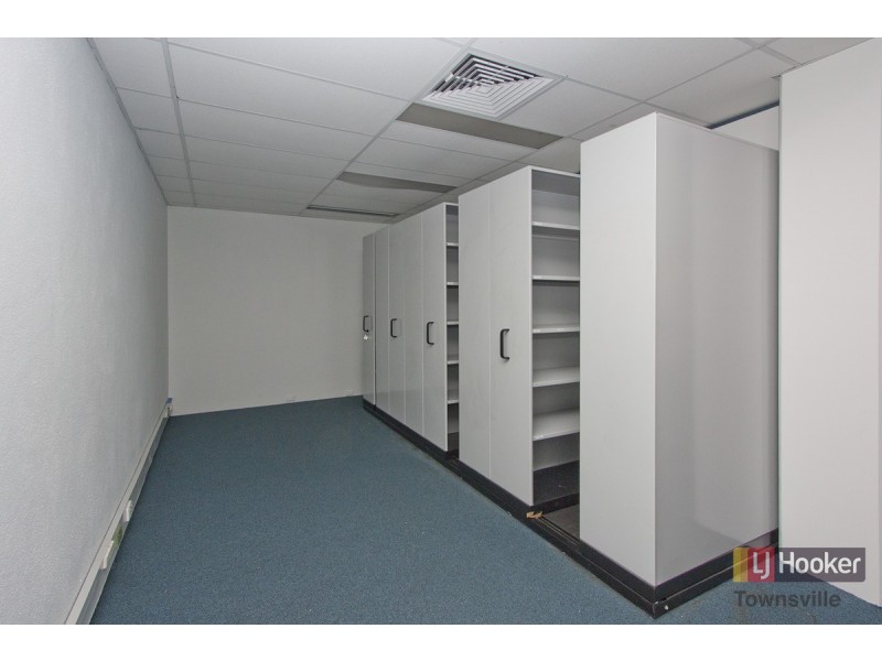 3/131 Denham Street, Townsville City QLD 4810