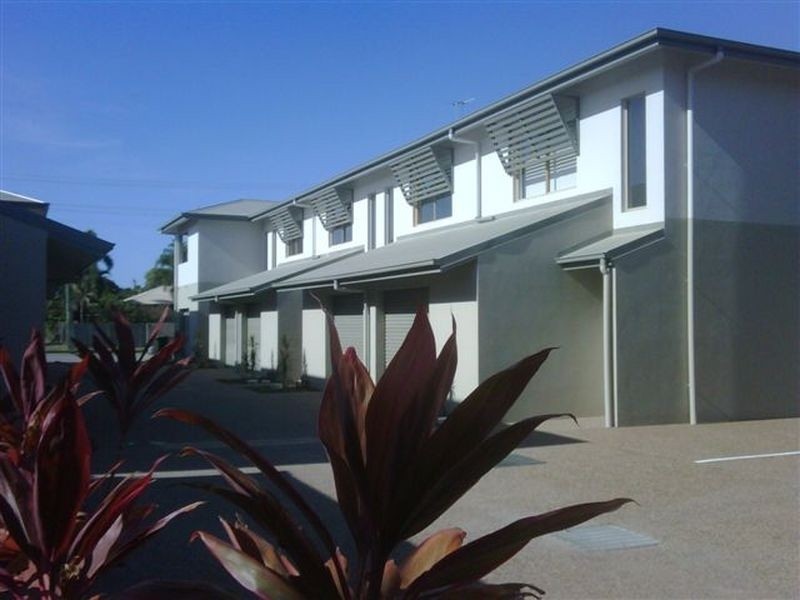 8/84 Dearness Street, Garbutt QLD 4814