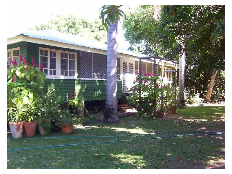 94 Majors Creek Road, Alligator Creek QLD 4816