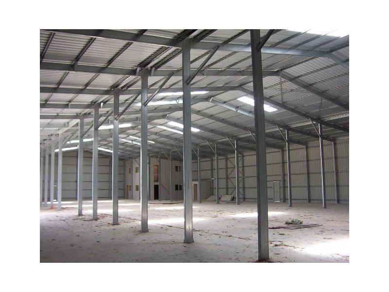 1 Batten Road, Bushland Beach QLD 4818