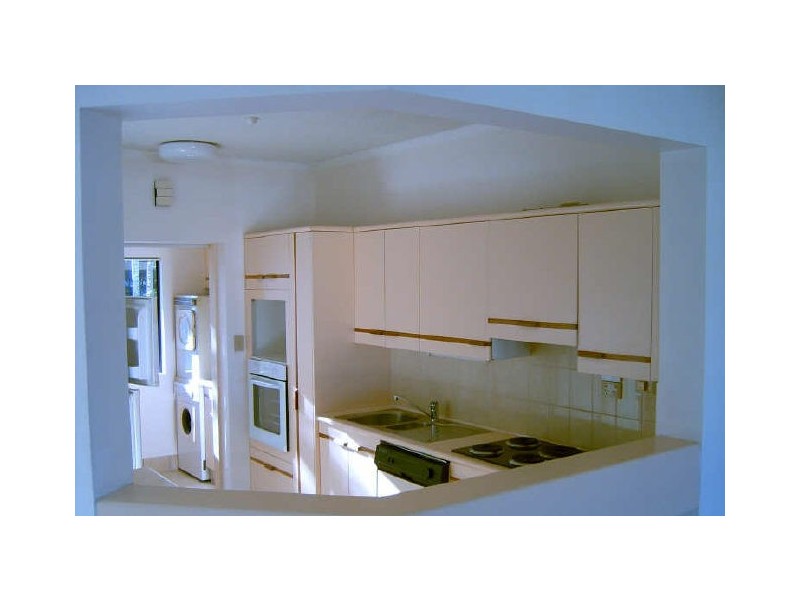 36/7 Hale Street, North Ward QLD 4810