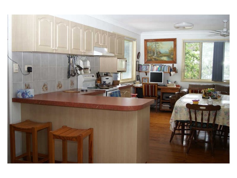 11 Pacific Drive, Horseshoe Bay QLD 4819