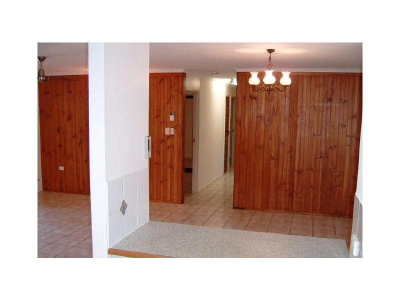 35 Tapiolas Avenue, Kirwan QLD 4817