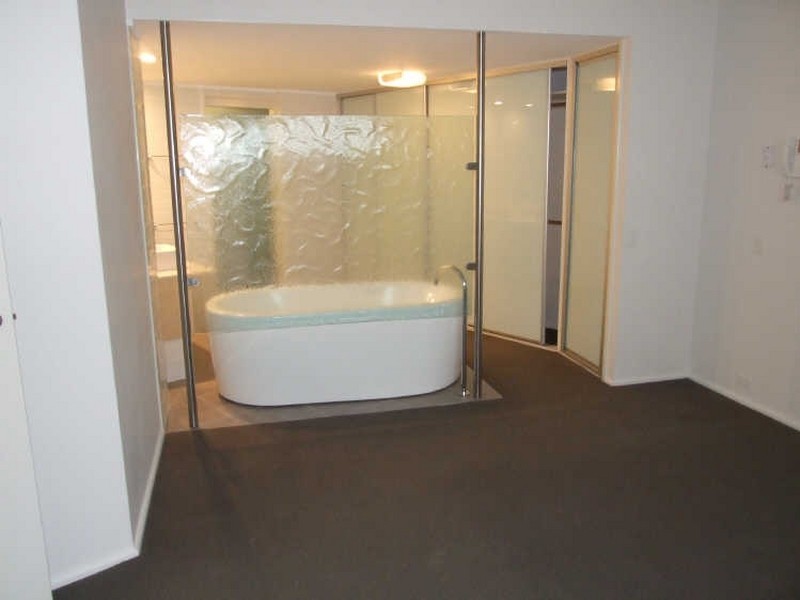 317/72-74 The Strand, North Ward QLD 4810