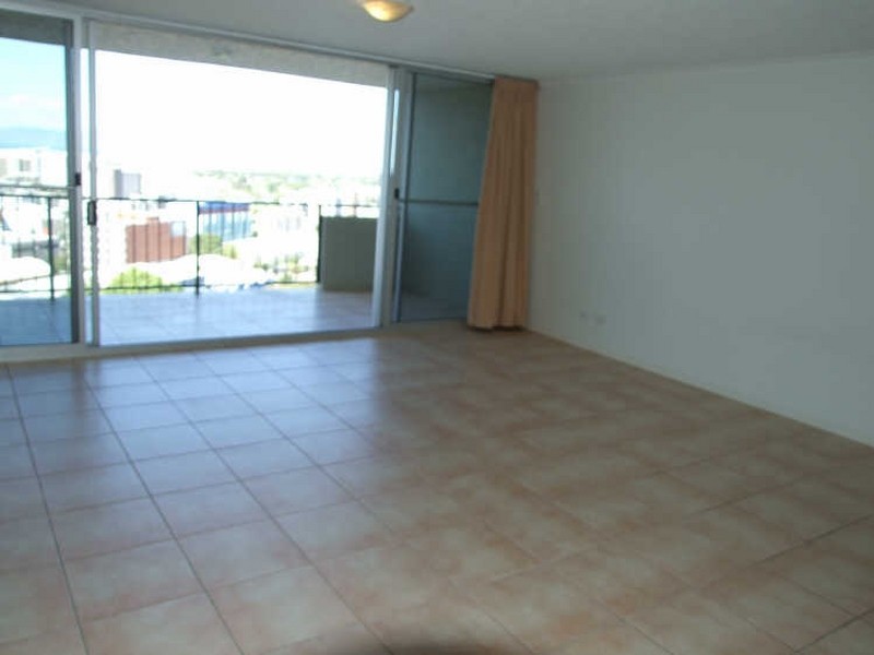 19/209 Wills Street, Townsville QLD 4810