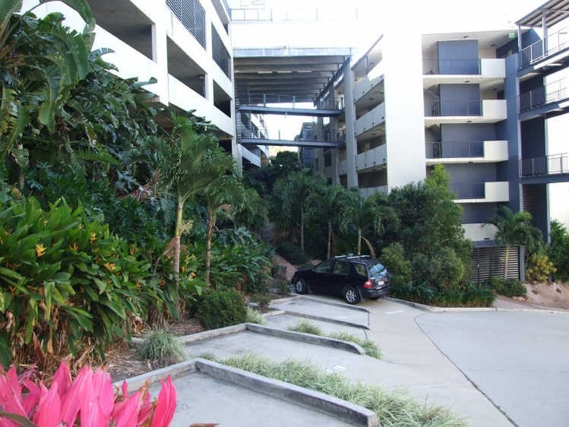 19/209 Wills Street, Townsville QLD 4810