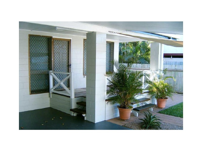 1/116 Thirteenth Avenue, Railway Estate QLD 4810