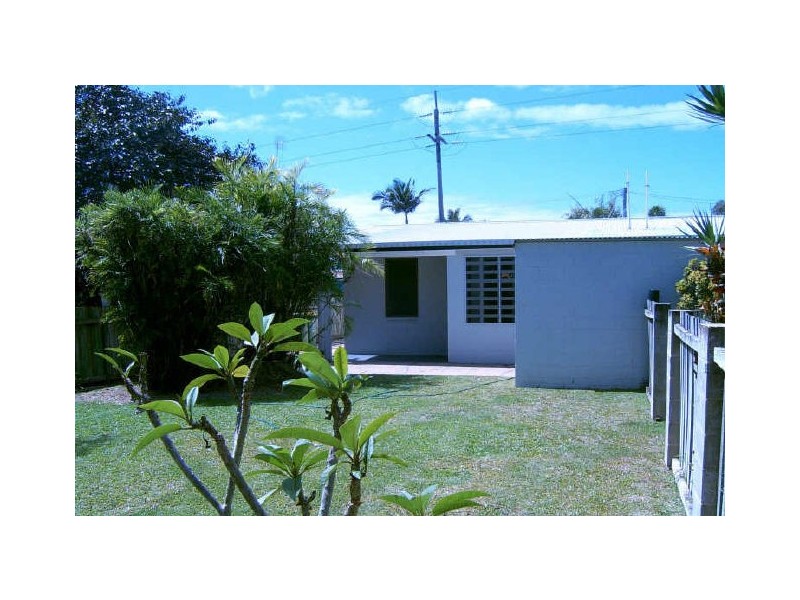 1/116 Thirteenth Avenue, Railway Estate QLD 4810