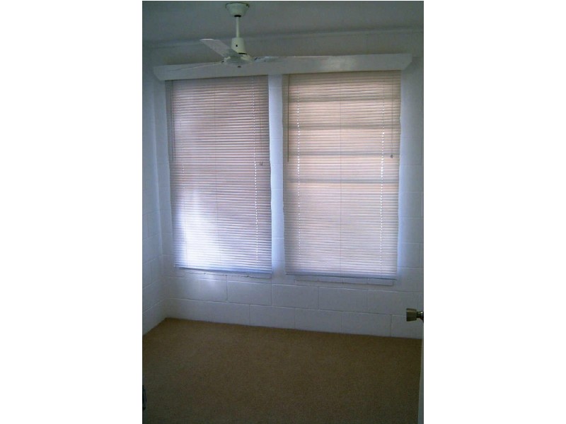 1/116 Thirteenth Avenue, Railway Estate QLD 4810