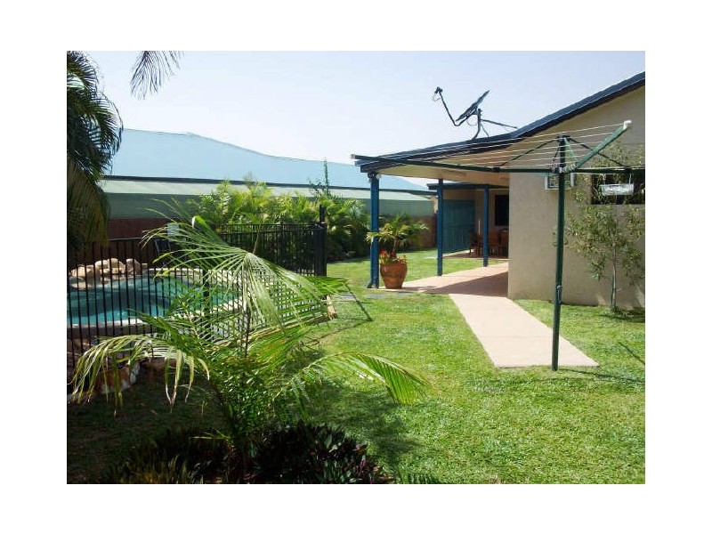 8 Miller Circuit, Kirwan QLD 4817