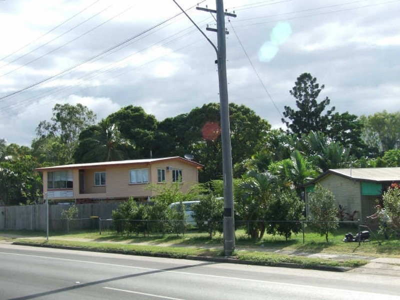 187-191 Nathan Street, Cranbrook QLD 4814