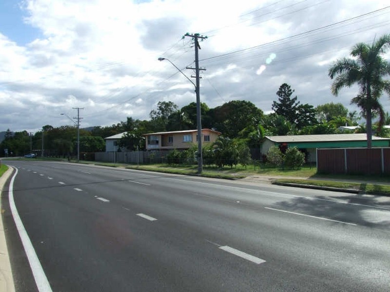 187-191 Nathan Street, Cranbrook QLD 4814