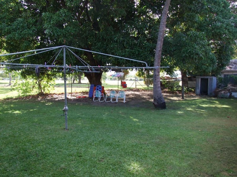 187-191 Nathan Street, Cranbrook QLD 4814