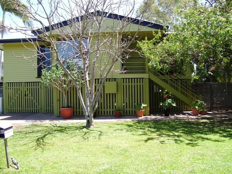 8 Clements Crescent, Vincent QLD 4814